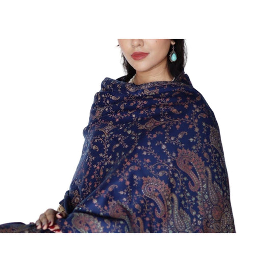 • Clothing: Embroidered/Printed suit for women - Made of best quality fabric - lawn or linen or chiffon - pure silk - Available at Najma Designs & Co. • Jewelry: Gold - plated stud earrings for