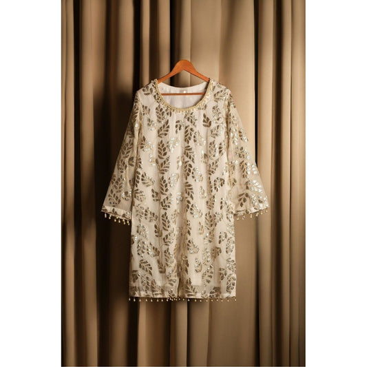 imeless Green and Beige Patiala Shalwar Kameez with Hand-Worked Pearls, Flawlessly Tailored Kameez Paired with Voluminous Patiala Shalwar, Intricate Sitara Embellishments for Added Sophistication, Perfect for Weddings, Eid, and Formal Occasions, Exquisite Craftsmanship and Elegant Design