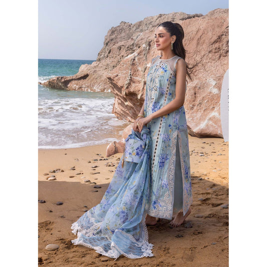 • Clothing: Embroidered/Printed suit for women - Made of best quality fabric - lawn or linen or chiffon - pure silk - Available at Najma Designs & Co. • Jewelry: Gold - plated stud earrings for