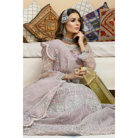 • Clothing: Embroidered/Printed suit for women - Made of best quality fabric - lawn or linen or chiffon - pure silk - Available at Najma Designs & Co. • Jewelry: Gold - plated stud earrings for