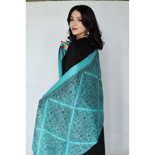 • Clothing: Embroidered/Printed suit for women - Made of best quality fabric - lawn or linen or chiffon - pure silk - Available at Najma Designs & Co. • Jewelry: Gold - plated stud earrings for