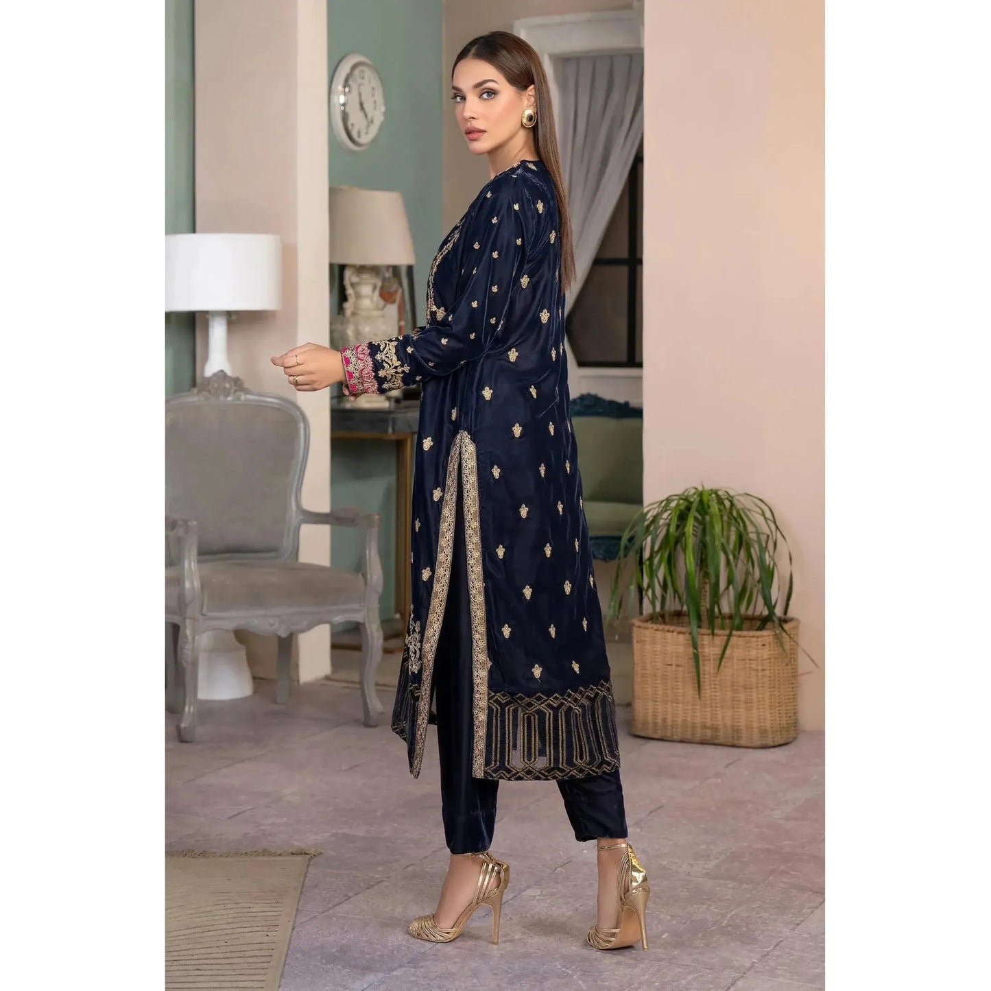 Elegant Velvet Shirt & Trouser Set by Limelight – Dyed Shirt with Embroidery, Gotta Detailing & Organza Border with Narrow Leg Velvet Trouser