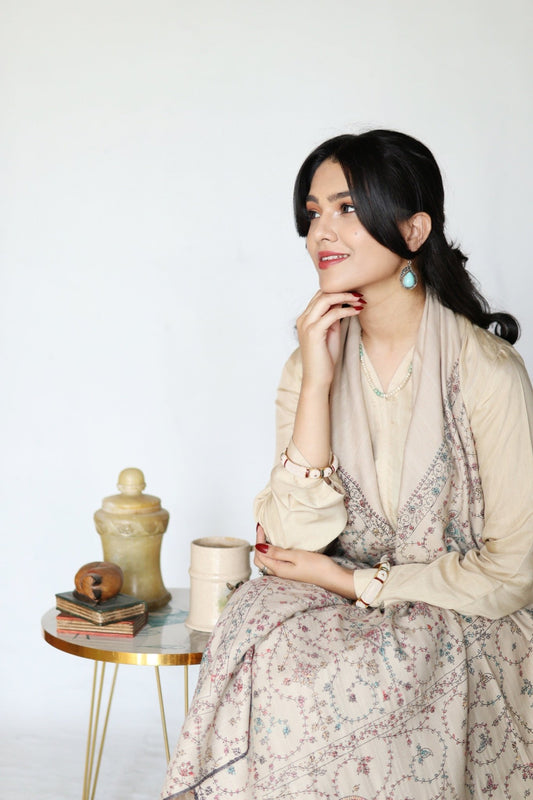 • Clothing: Embroidered/Printed suit for women - Made of best quality fabric - lawn or linen or chiffon - pure silk - Available at Najma Designs & Co. • Jewelry: Gold - plated stud earrings for