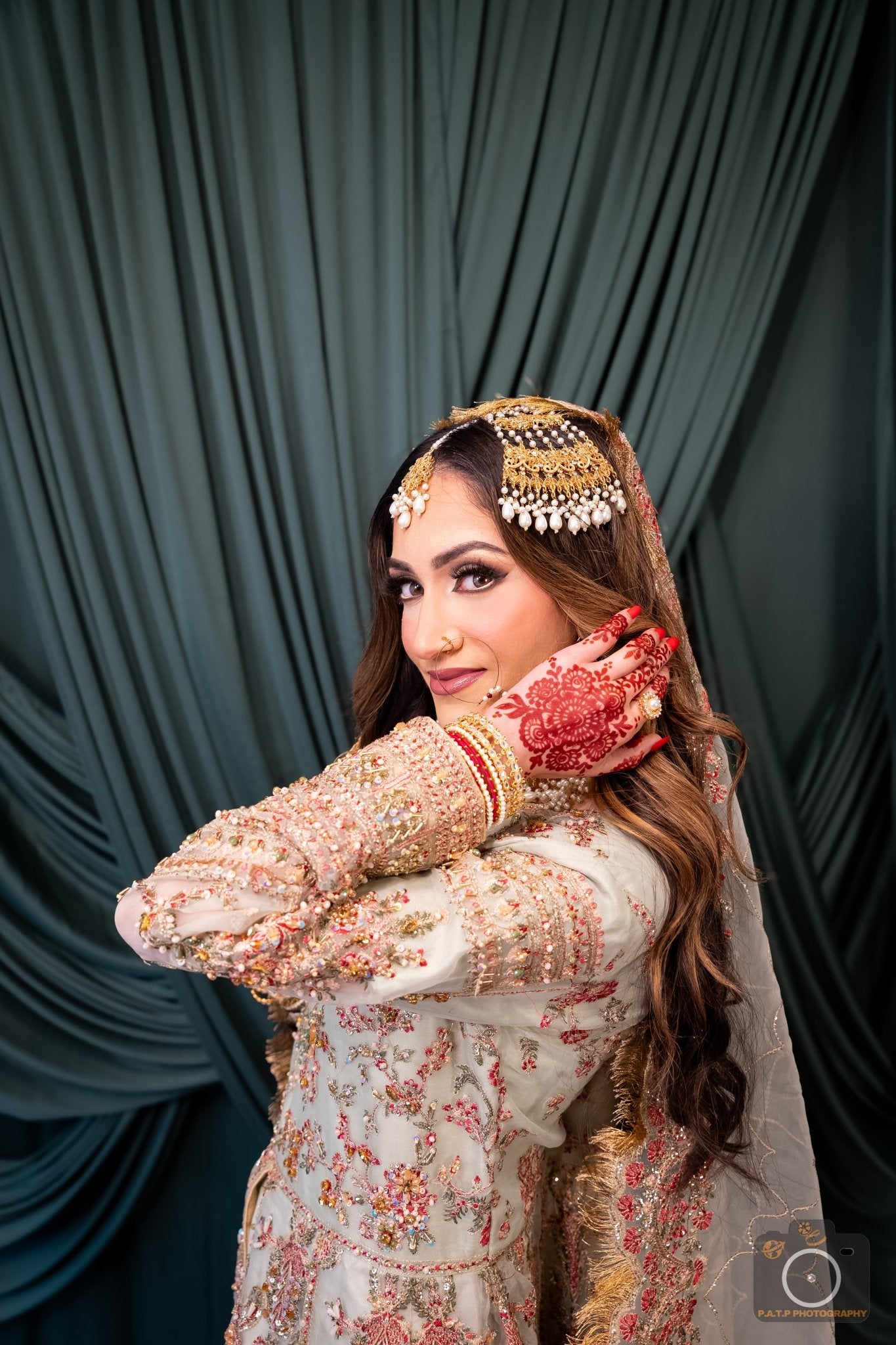 • Clothing: Embroidered/Printed suit for women - Made of best quality fabric - lawn or linen or chiffon - pure silk - Available at Najma Designs & Co. • Jewelry: Gold - plated stud earrings for