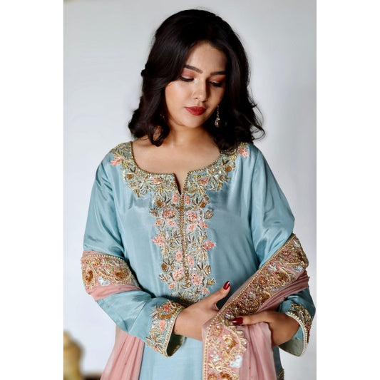 • Clothing: Embroidered/Printed suit for women - Made of best quality fabric - lawn or linen or chiffon - pure silk - Available at Najma Designs & Co. • Jewelry: Gold - plated stud earrings for