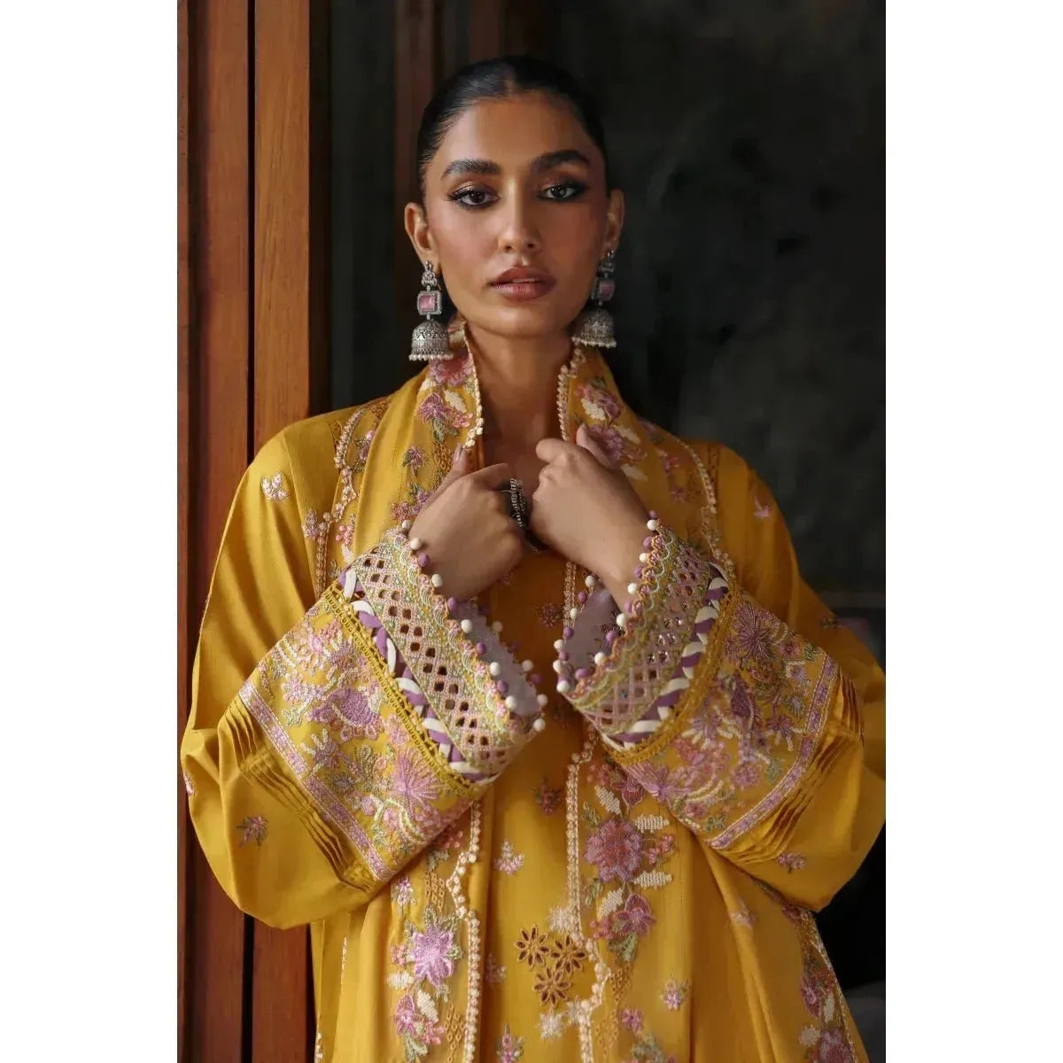 Qalamkar Yellow Embroidered - NajmaDesigns & Co.