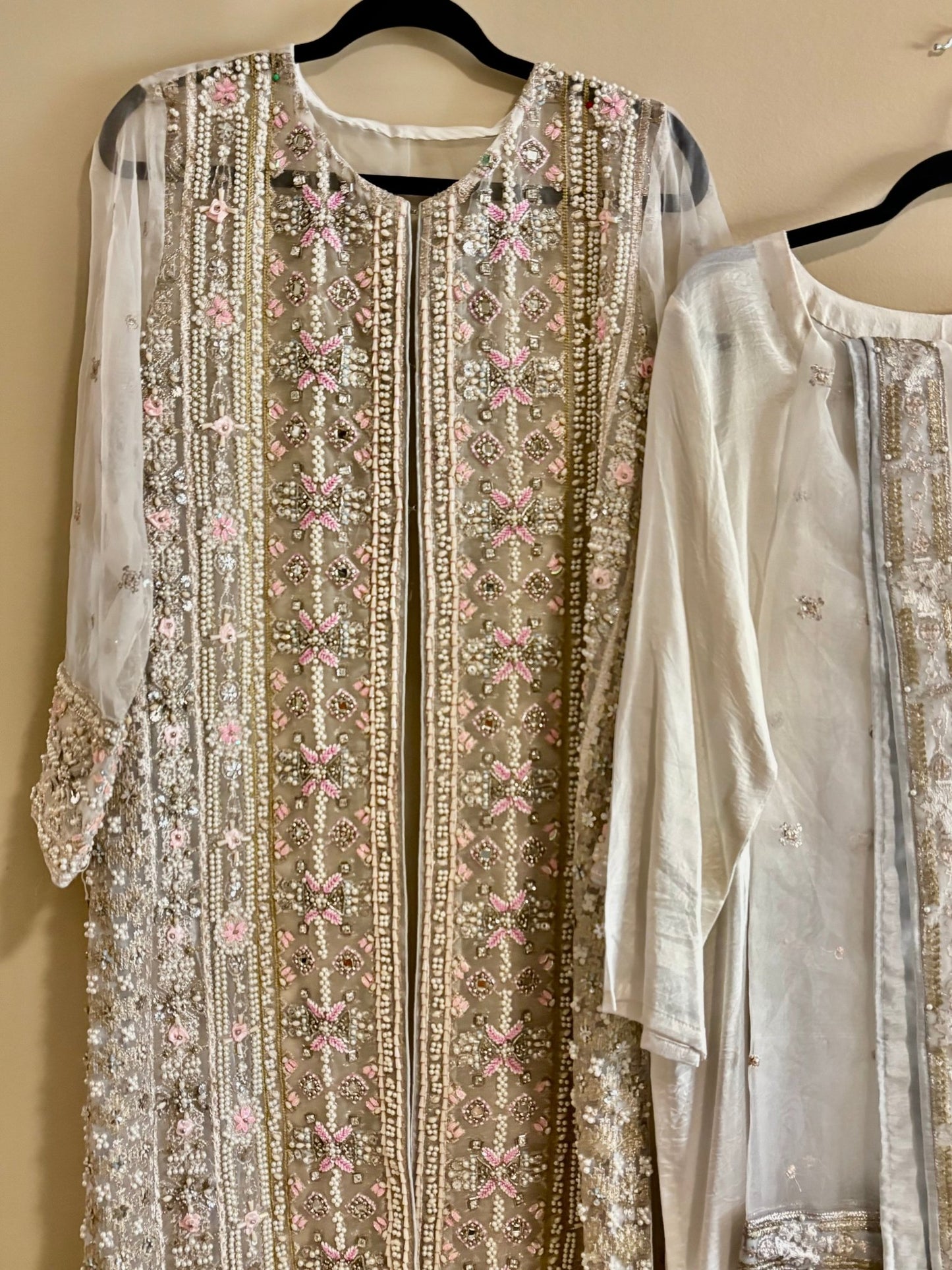• Clothing: Embroidered/Printed suit for women - Made of best quality fabric - lawn or linen or chiffon - pure silk - Available at Najma Designs & Co. • Jewelry: Gold - plated stud earrings for