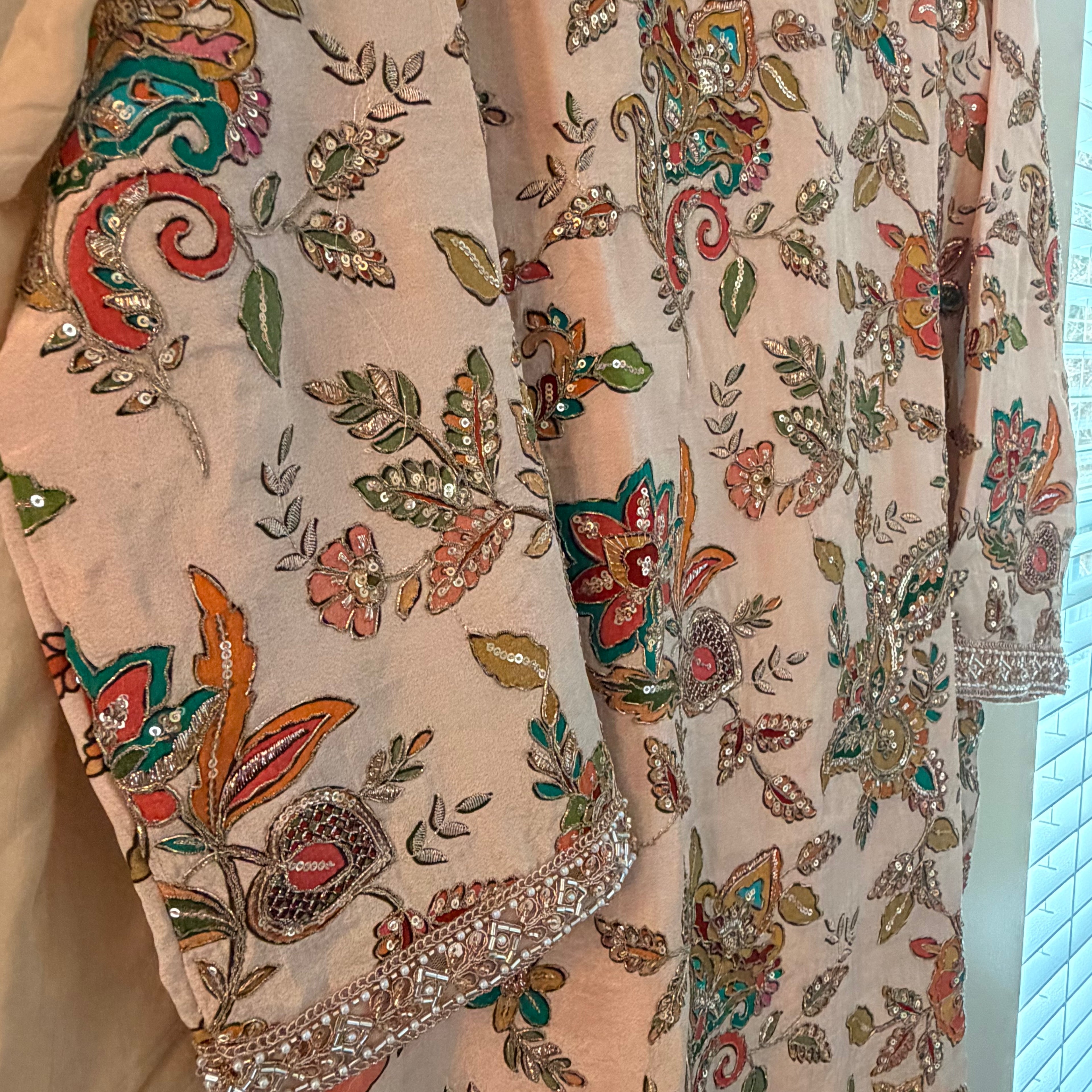 Ivory Noor Silk Ensemble Silk Set