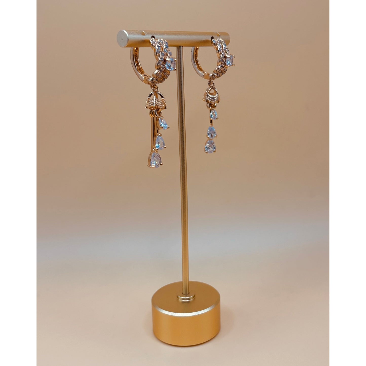 Dangling Crystals Earring