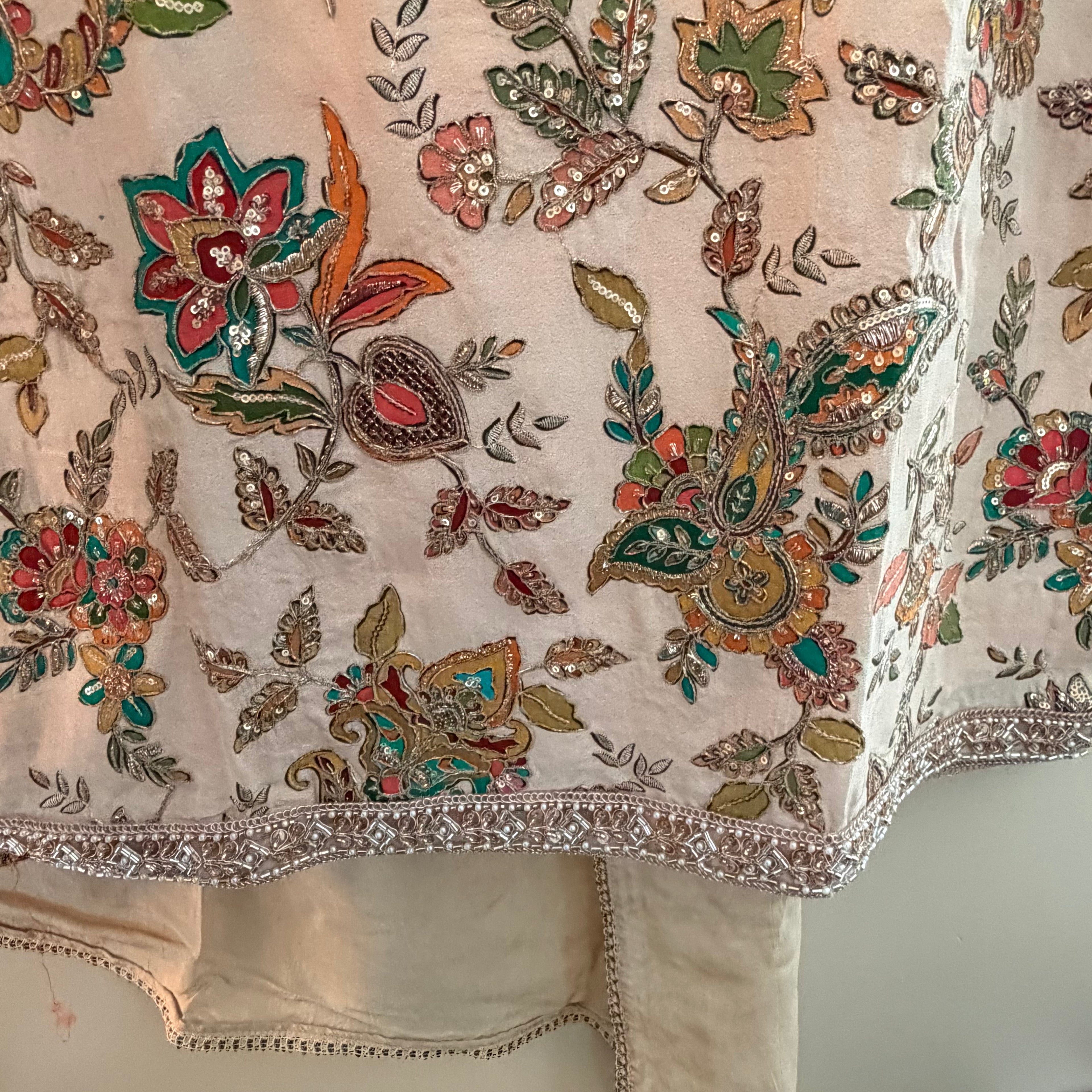 Ivory Noor Silk Ensemble Silk Set