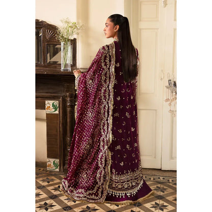 • Clothing: Embroidered/Printed suit for women - Made of best quality fabric - lawn or linen or chiffon - pure silk - Available at Najma Designs & Co. • Jewelry: Gold - plated stud earrings for