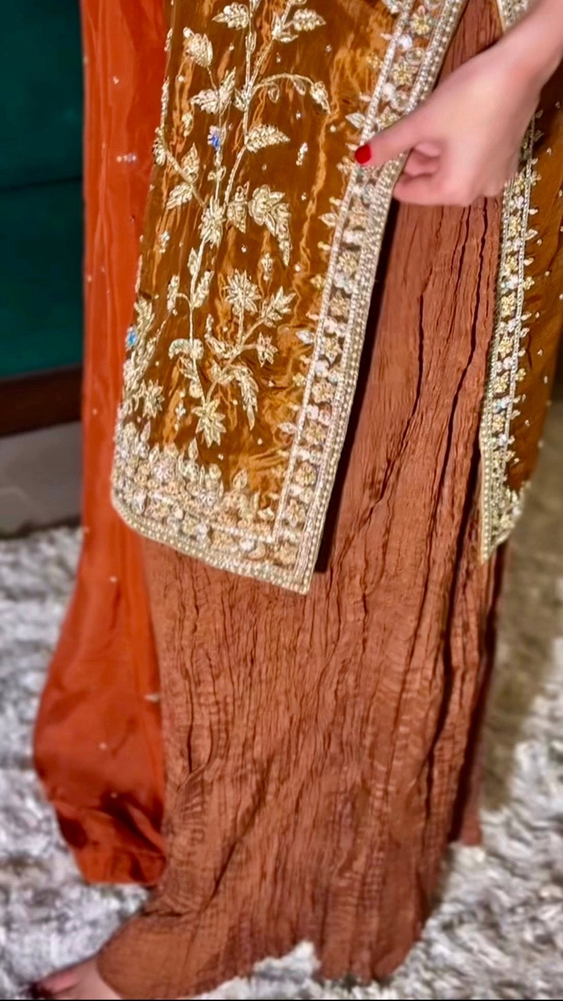 • Clothing: Embroidered/Printed suit for women - Made of best quality fabric - lawn or linen or chiffon - pure silk - Available at Najma Designs & Co. • Jewelry: Gold - plated stud earrings for