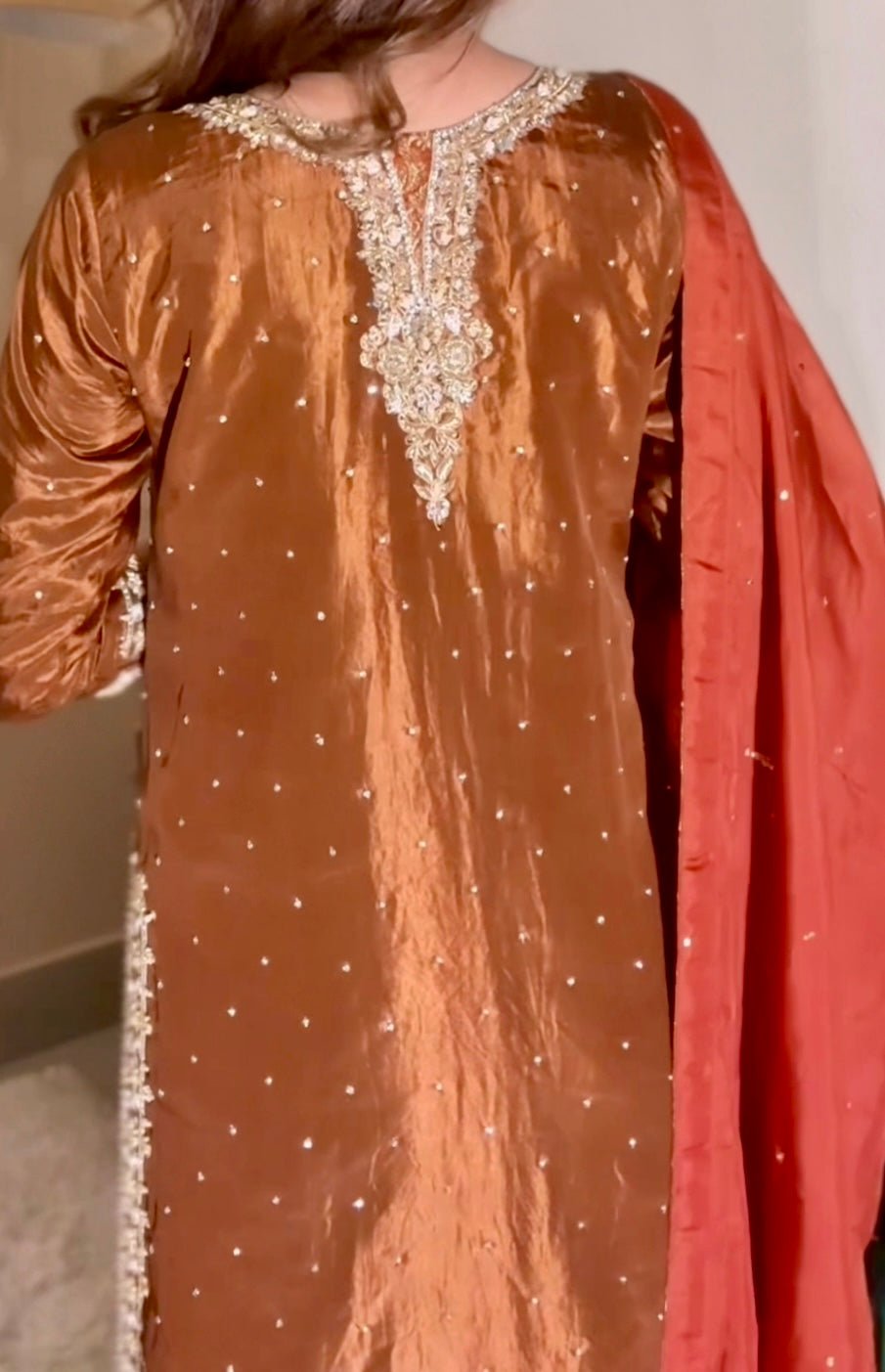 • Clothing: Embroidered/Printed suit for women - Made of best quality fabric - lawn or linen or chiffon - pure silk - Available at Najma Designs & Co. • Jewelry: Gold - plated stud earrings for