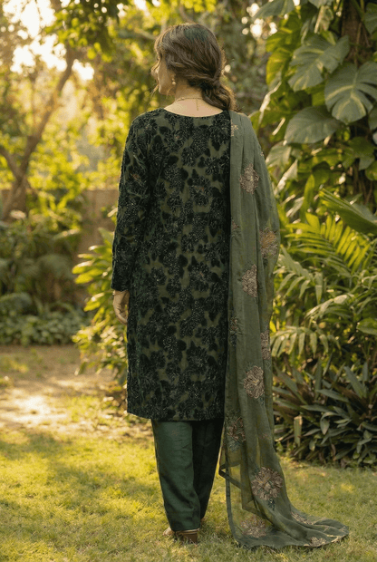 • Clothing: Embroidered/Printed suit for women - Made of best quality fabric - lawn or linen or chiffon - pure silk - Available at Najma Designs & Co. • Jewelry: Gold - plated stud earrings for