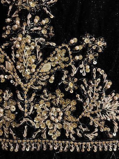 • Clothing: Embroidered/Printed suit for women - Made of best quality fabric - lawn or linen or chiffon - pure silk - Available at Najma Designs & Co. • Jewelry: Gold - plated stud earrings for