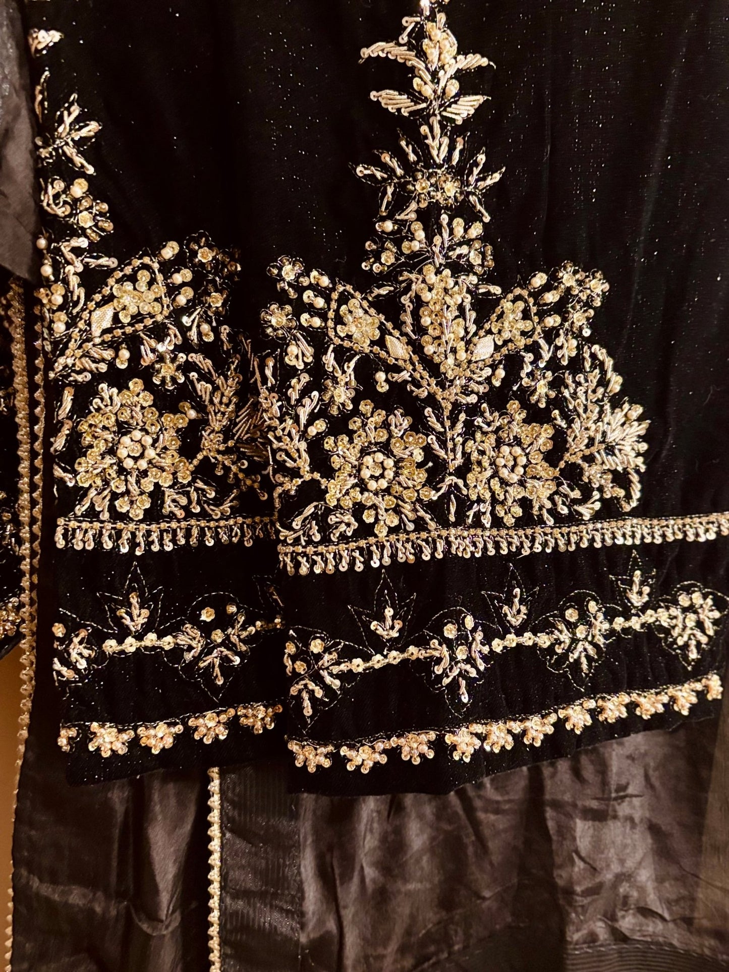 • Clothing: Embroidered/Printed suit for women - Made of best quality fabric - lawn or linen or chiffon - pure silk - Available at Najma Designs & Co. • Jewelry: Gold - plated stud earrings for
