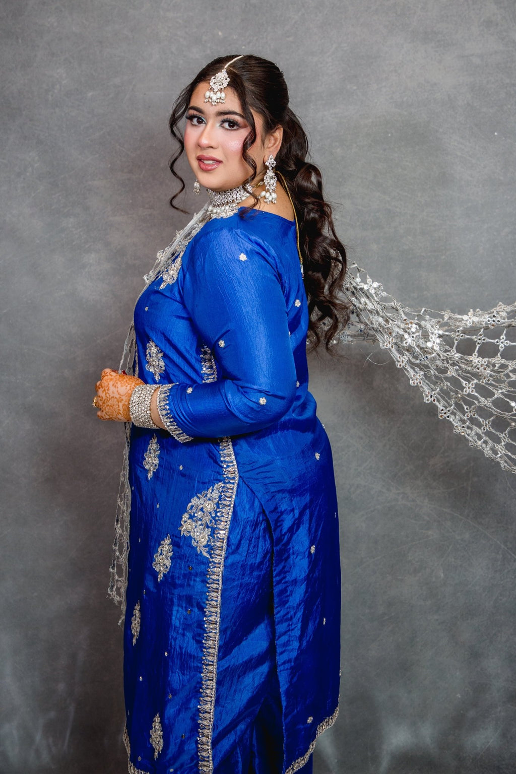 • Clothing: Embroidered/Printed suit for women - Made of best quality fabric - lawn or linen or chiffon - pure silk - Available at Najma Designs & Co. • Jewelry: Gold - plated stud earrings for