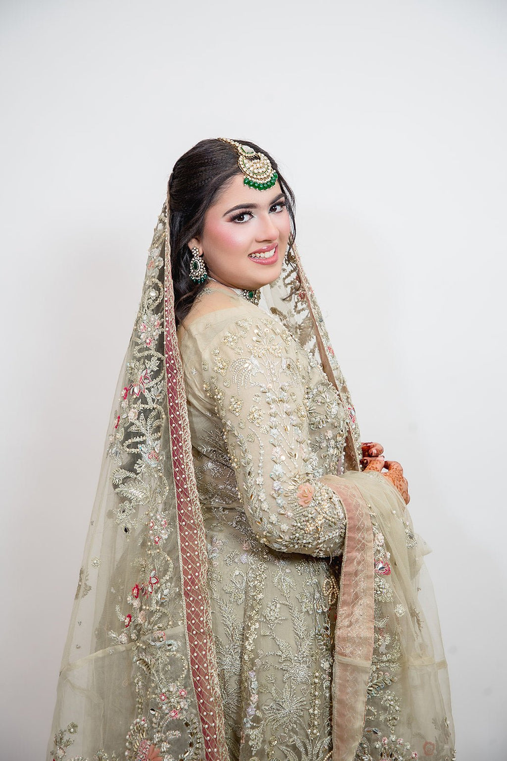 • Clothing: Embroidered/Printed suit for women - Made of best quality fabric - lawn or linen or chiffon - pure silk - Available at Najma Designs & Co. • Jewelry: Gold - plated stud earrings for