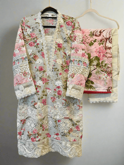 • Clothing: Embroidered/Printed suit for women - Made of best quality fabric - lawn or linen or chiffon - pure silk - Available at Najma Designs & Co. • Jewelry: Gold - plated stud earrings for