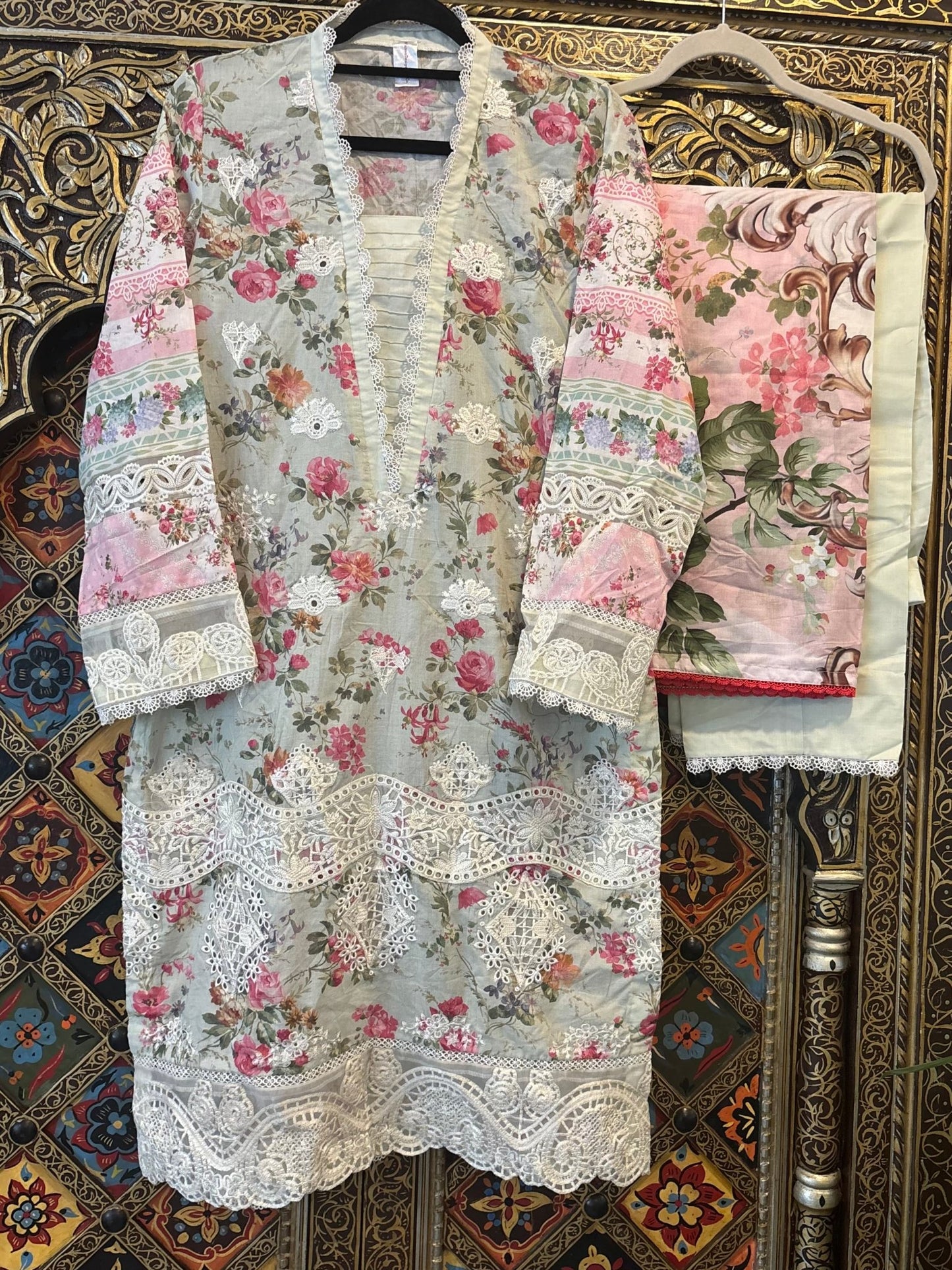 • Clothing: Embroidered/Printed suit for women - Made of best quality fabric - lawn or linen or chiffon - pure silk - Available at Najma Designs & Co. • Jewelry: Gold - plated stud earrings for