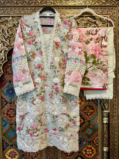 • Clothing: Embroidered/Printed suit for women - Made of best quality fabric - lawn or linen or chiffon - pure silk - Available at Najma Designs & Co. • Jewelry: Gold - plated stud earrings for