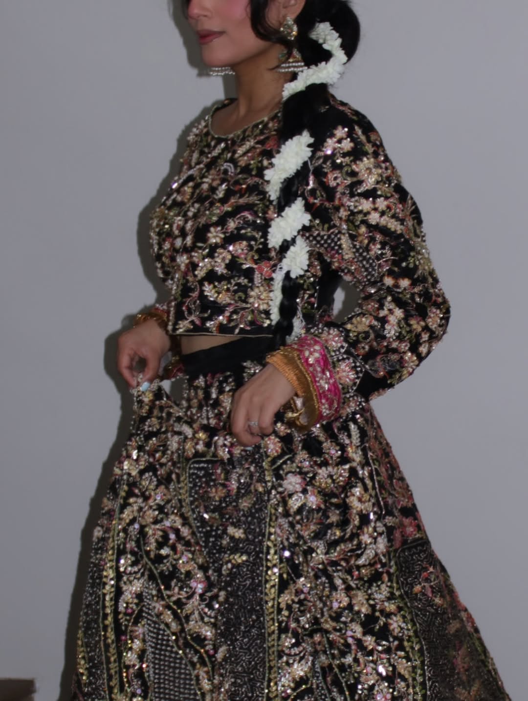 • Clothing: Embroidered/Printed suit for women - Made of best quality fabric - lawn or linen or chiffon - pure silk - Available at Najma Designs & Co. • Jewelry: Gold - plated stud earrings for