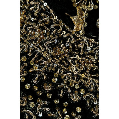 Stunning 3-Piece Pure Poison Green Velvet Suit – Handcrafted with Dabka, Naqshi, Sequins & Crystals – Embellished Organza Dupatta & Raw Silk Trousers for a Luxurious Look