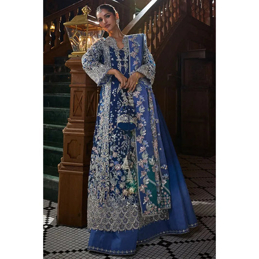 • Clothing: Embroidered/Printed suit for women - Made of best quality fabric - lawn or linen or chiffon - pure silk - Available at Najma Designs & Co. • Jewelry: Gold - plated stud earrings for