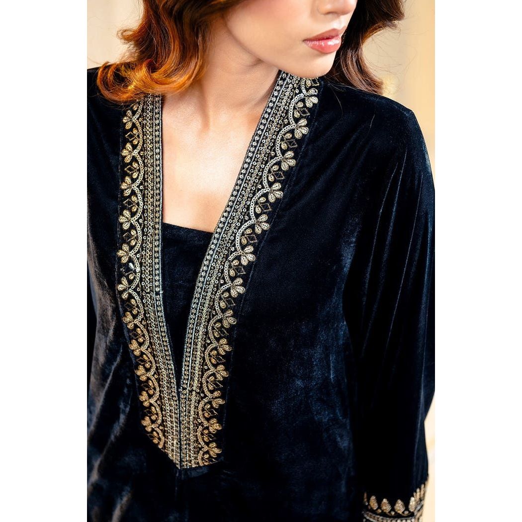 Timeless Black Velvet Embroidered Shirt & Dyed Trouser Suit by Gul Ahmed – Exquisite Velvet Shirt with Raw Silk Straight Pants for a Sophisticated Look