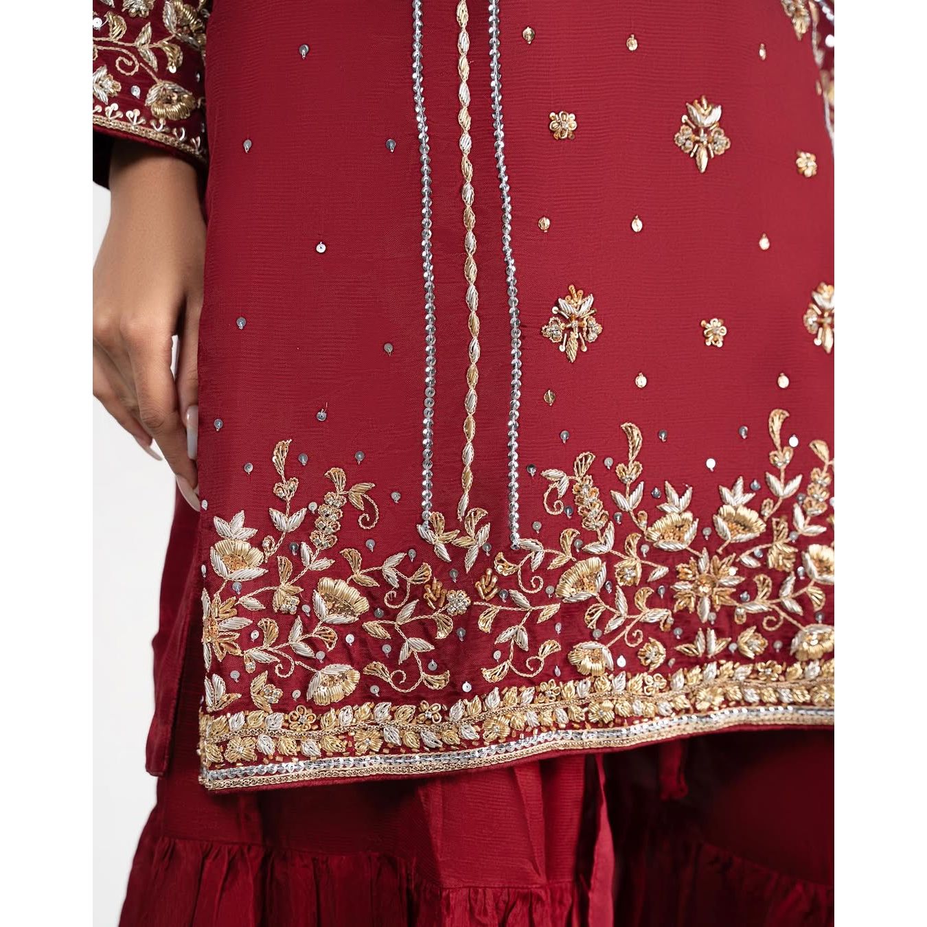 • Clothing: Embroidered/Printed suit for women - Made of best quality fabric - lawn or linen or chiffon - pure silk - Available at Najma Designs & Co. • Jewelry: Gold - plated stud earrings for