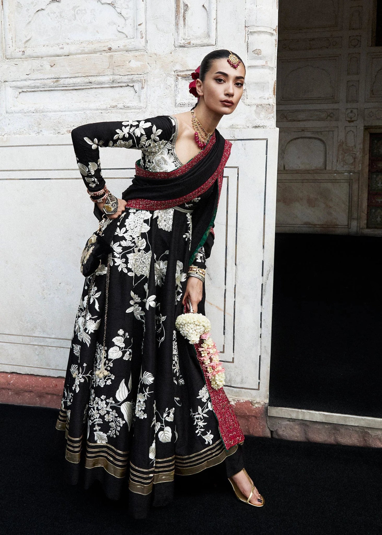 • Clothing: Embroidered/Printed suit for women - Made of best quality fabric - lawn or linen or chiffon - pure silk - Available at Najma Designs & Co. • Jewelry: Gold - plated stud earrings for