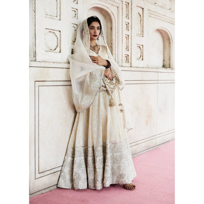 • Clothing: Embroidered/Printed suit for women - Made of best quality fabric - lawn or linen or chiffon - pure silk - Available at Najma Designs & Co. • Jewelry: Gold - plated stud earrings for