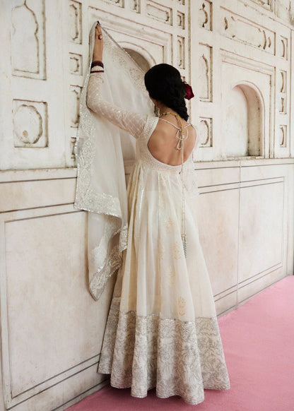 • Clothing: Embroidered/Printed suit for women - Made of best quality fabric - lawn or linen or chiffon - pure silk - Available at Najma Designs & Co. • Jewelry: Gold - plated stud earrings for