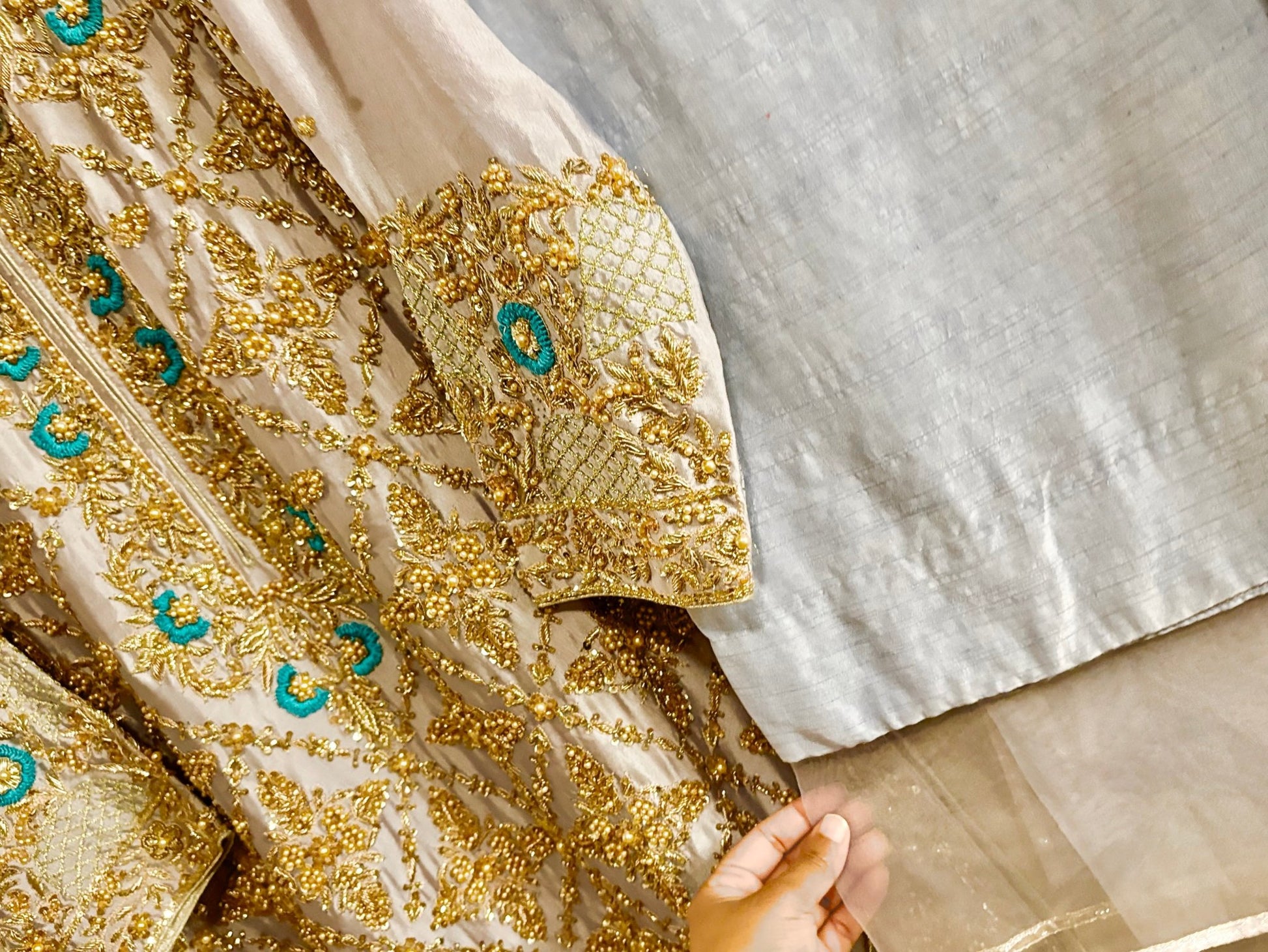 • Clothing: Embroidered/Printed suit for women - Made of best quality fabric - lawn or linen or chiffon - pure silk - Available at Najma Designs & Co. • Jewelry: Gold - plated stud earrings for