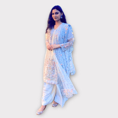 • Clothing: Embroidered/Printed suit for women - Made of best quality fabric - lawn or linen or chiffon - pure silk - Available at Najma Designs & Co. • Jewelry: Gold - plated stud earrings for
