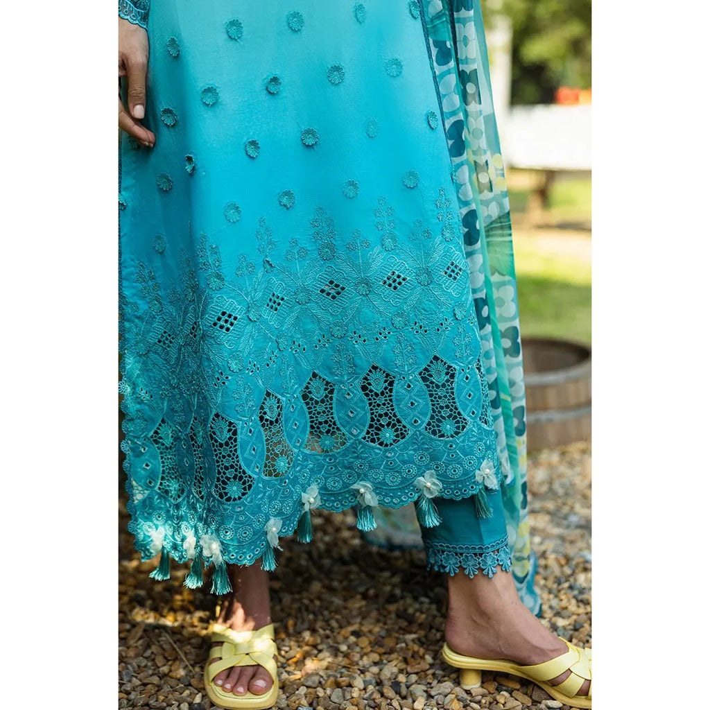 • Clothing: Embroidered/Printed suit for women - Made of best quality fabric - lawn or linen or chiffon - pure silk - Available at Najma Designs & Co. • Jewelry: Gold - plated stud earrings for