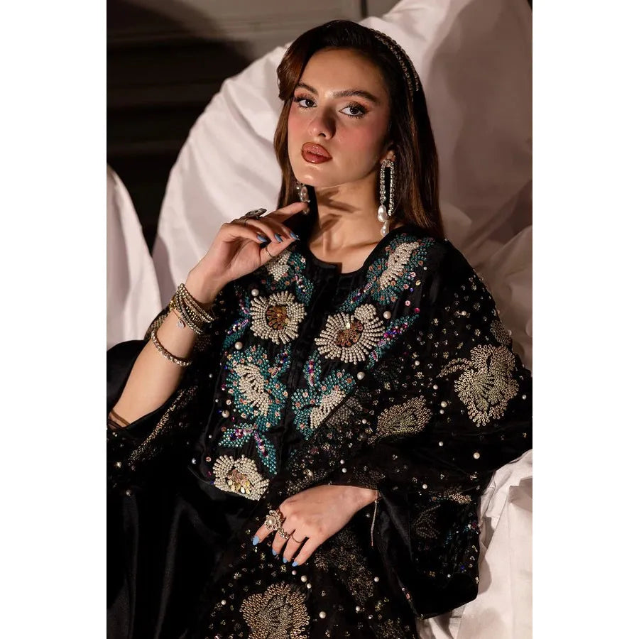 • Clothing: Embroidered/Printed suit for women - Made of best quality fabric - lawn or linen or chiffon - pure silk - Available at Najma Designs & Co. • Jewelry: Gold - plated stud earrings for