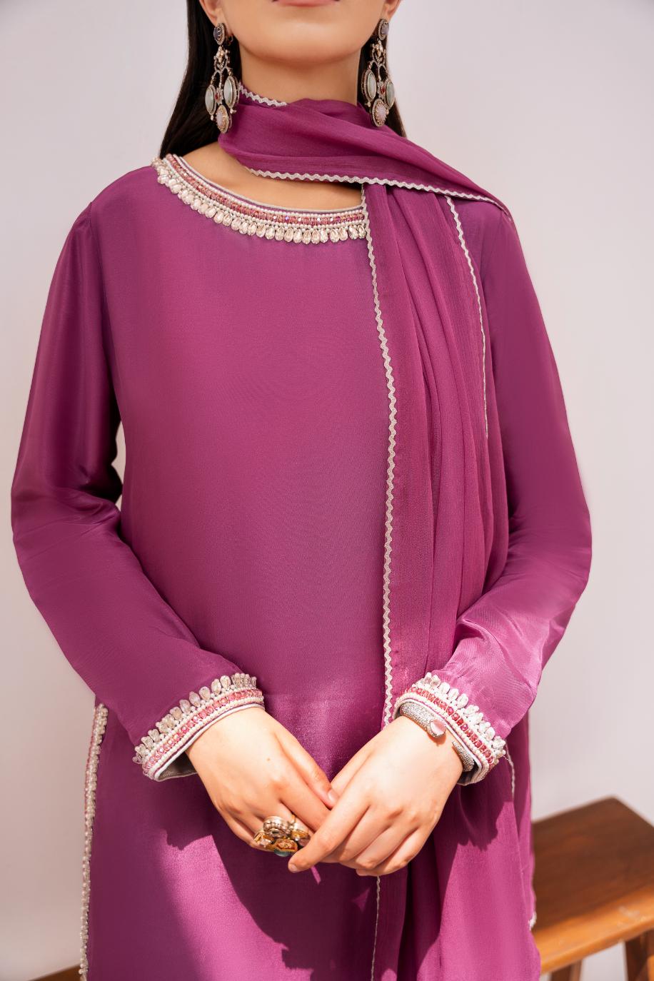 • Clothing: Embroidered/Printed suit for women - Made of best quality fabric - lawn or linen or chiffon - pure silk - Available at Najma Designs & Co. • Jewelry: Gold - plated stud earrings for