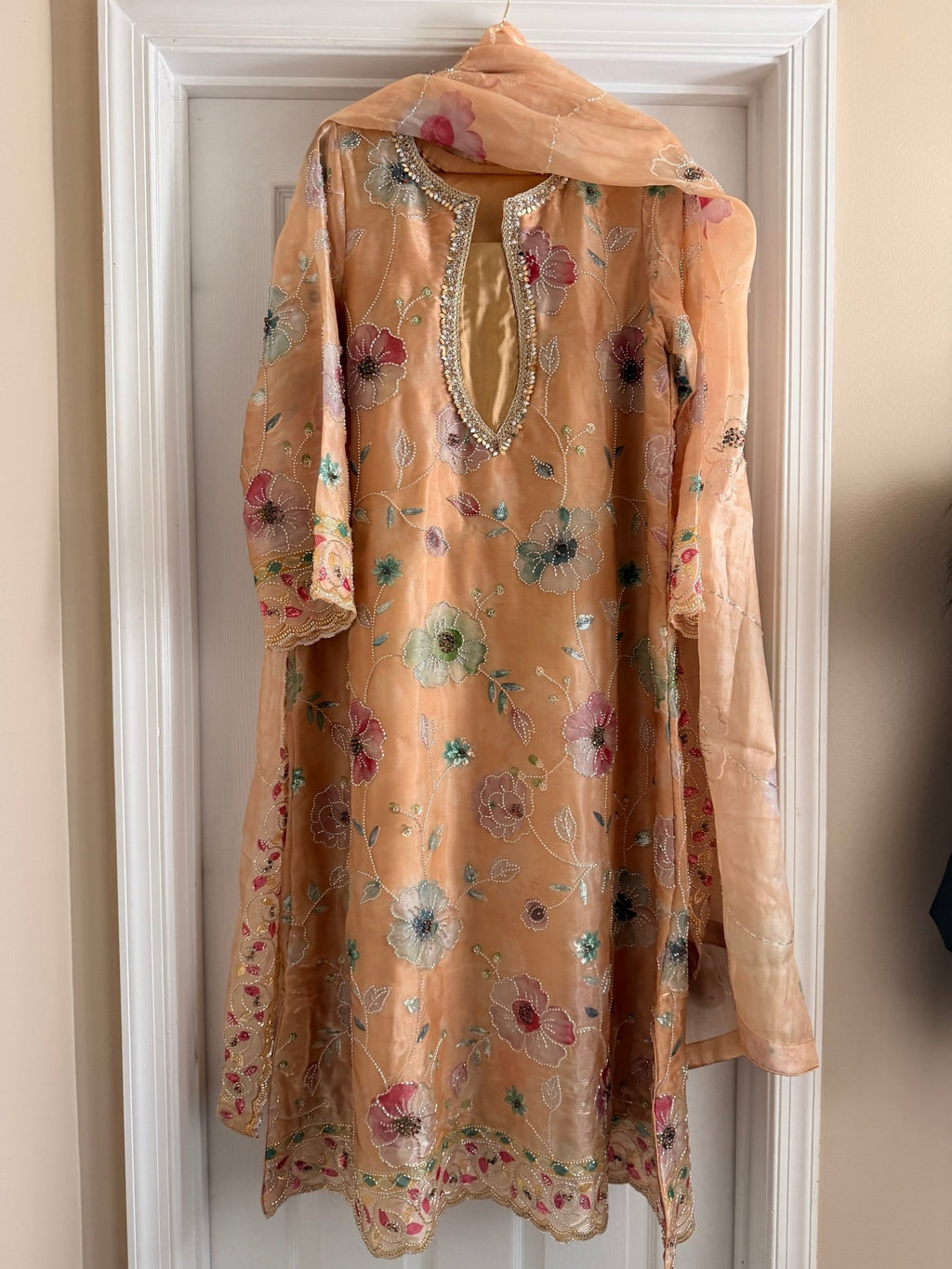 • Clothing: Embroidered/Printed suit for women - Made of best quality fabric - lawn or linen or chiffon - pure silk - Available at Najma Designs & Co. • Jewelry: Gold - plated stud earrings for