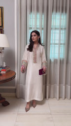 NajmaCouture | Heer – 60gsm Silk Suit with Dabka, Naqshi & Arria Embroidered Dupatta – Pink & Black