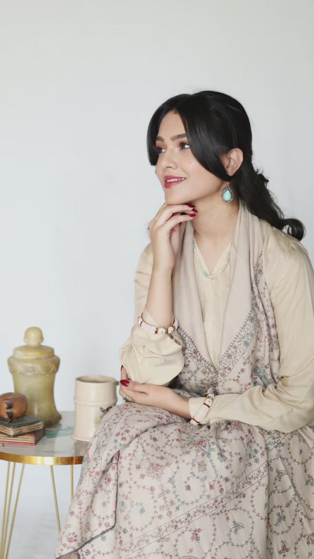 Swati Embroidered Shawls | Naqsh-e-Nazuk