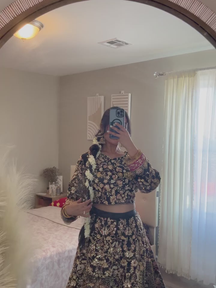 Elizabeth Lehnga Cholli - Heavy Embroidery