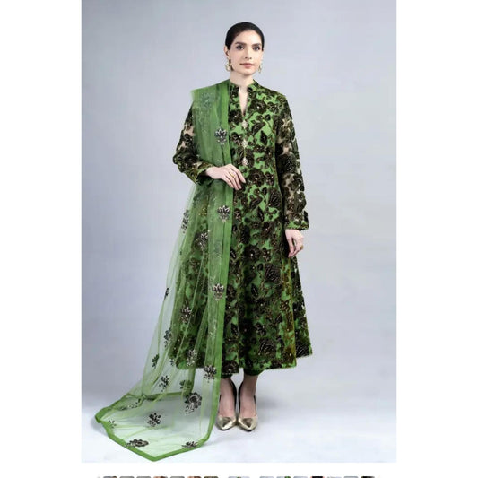 • Clothing: Embroidered/Printed suit for women - Made of best quality fabric - lawn or linen or chiffon - pure silk - Available at Najma Designs & Co. • Jewelry: Gold - plated stud earrings for