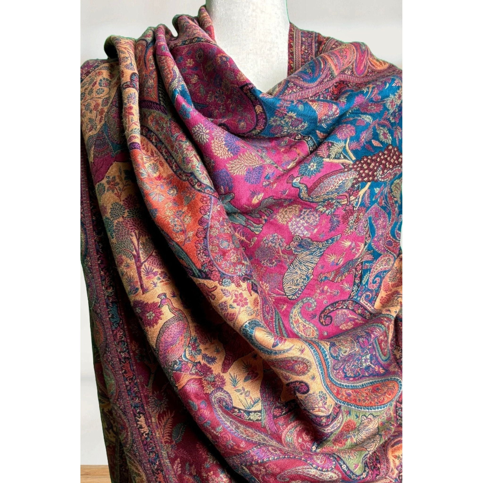 Tripple Kaani woven (Shikhargah) Pashmina Shawl- Premium Quality - NajmaDesigns & Co.