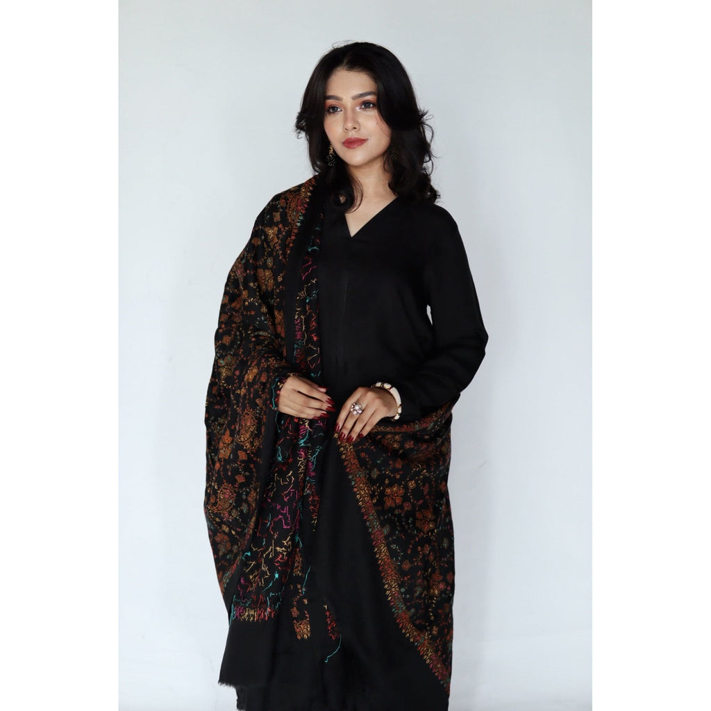 • Clothing: Embroidered/Printed suit for women - Made of best quality fabric - lawn or linen or chiffon - pure silk - Available at Najma Designs & Co. • Jewelry: Gold - plated stud earrings for